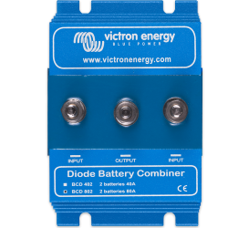 BCD 402 2 baterii 40A BCD 402 2 baterii 40A