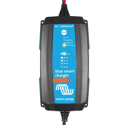 Blue Smart IP65 Charger 12/7 + DC connector Blue Smart IP65 Charger 12/7 + DC connector