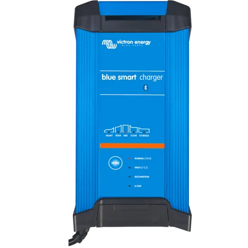 Blue Smart IP22 Charger 12/30 (1) Blue Smart IP22 Charger 12/30 (1)